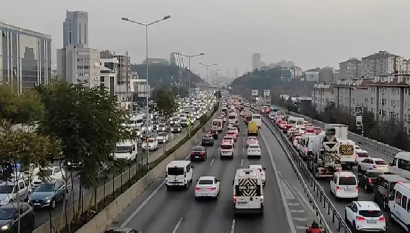 Trafik Haftası 2023: Bilinçlenme ve Güvenli Sürüş İçin Farkındalık Zamanı
