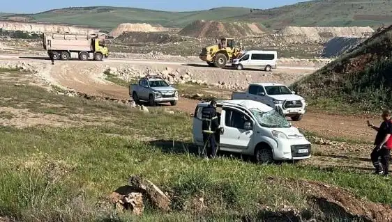 Mardin'de Trafik Kazası: Dört Kişi Yaralandı