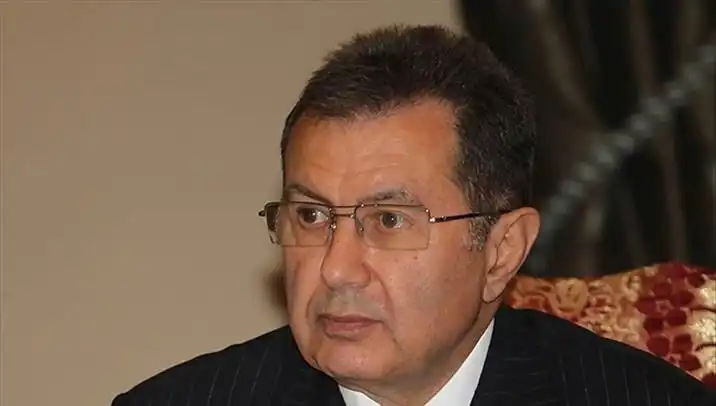 Mehmet Emin Karamehmet: Türkiye’nin Gizemli İş Dünyası Figürü Kimdir?