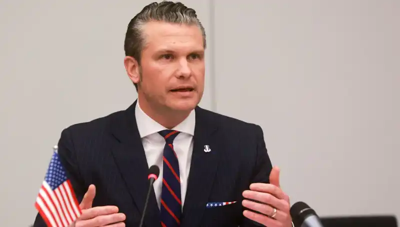 Hegseth'ten Şok Açıklama: İran'ı Tehdit Ediyor, Tepkiler Çığ Gibi Büyüyor!